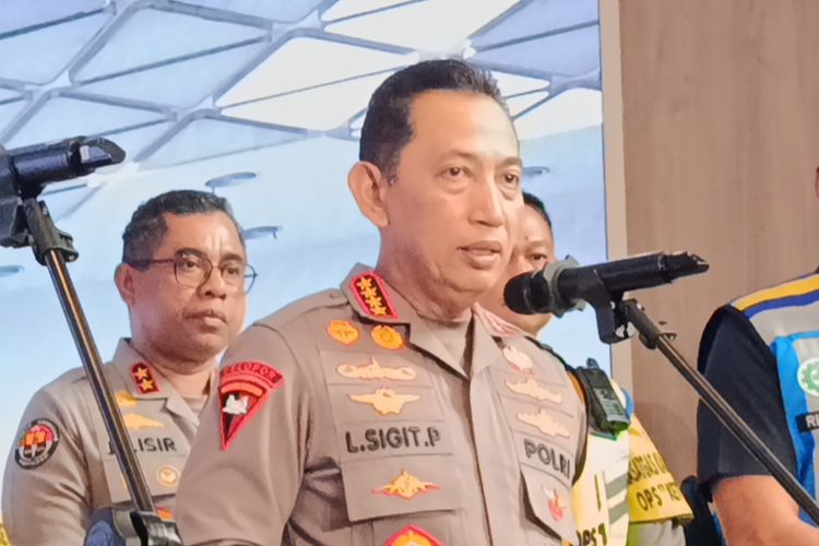 Kapolri Ajak Buruh Rayakan May Day dengan Aman dan Tertib