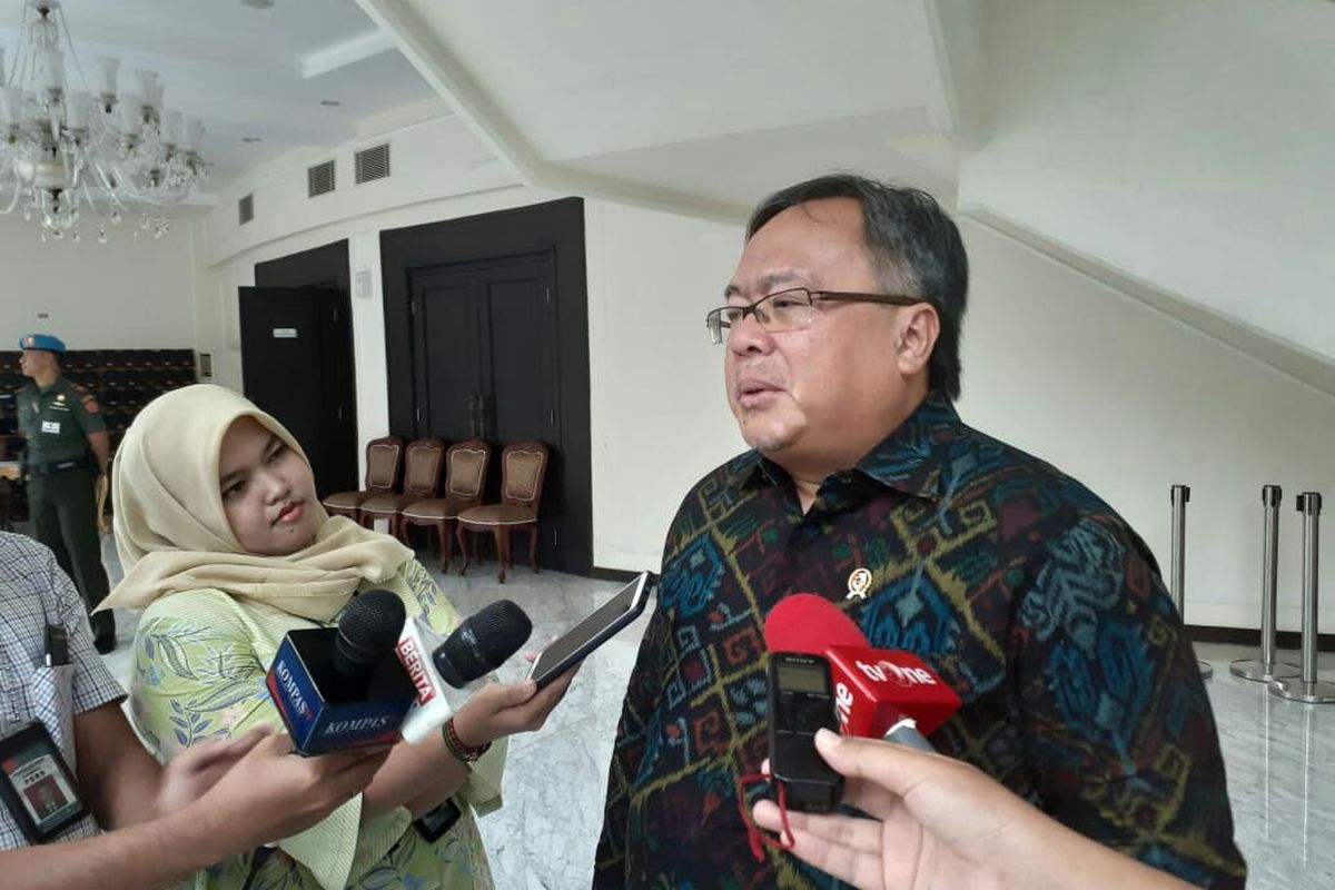 Menristek Bambang Brodjonegoro usai bertemu Wapres Maruf Amin