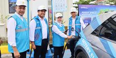 Pastikan Kelancaran Perjalanan Pemudik EV, PLN Siapkan 1.000 Unit SPKLU di Jalur Trans Jawa-Sumatera