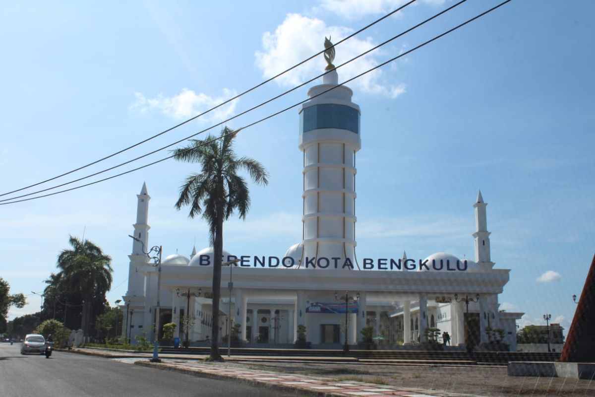 Kabel listrik di Kota Bengkulu