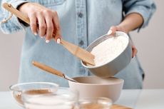 Tips Membersihkan Peralatan Pembuat Kue agar Bersih dan Awet