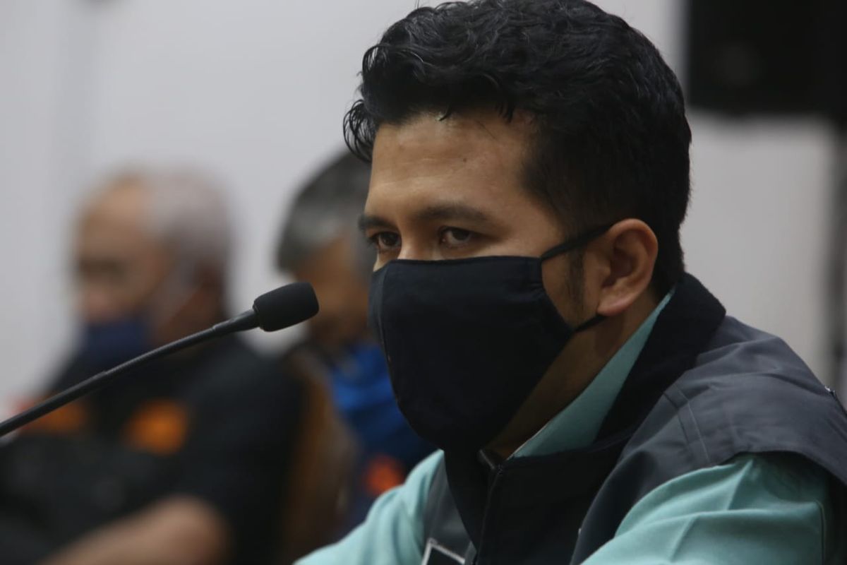 Wakil Gubernur Jawa Timur, Emil Dardak saat memberi keterangan terkait penanganan Covid-19 dalam dunia usaha di Jawa Timur, Kamis  (28/5/2020).