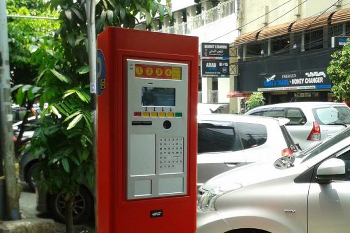 Meteran parkir di Jalan H Agus Salim atau Jalan Sabang, Jakarta Pusat, Rabu (1/10/2014). 