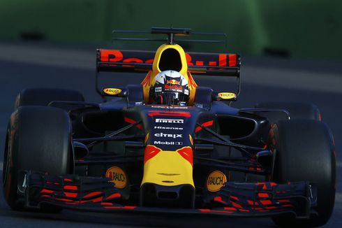 Antara Konflik dan Keberuntungan Ricciardo di F1 Baku