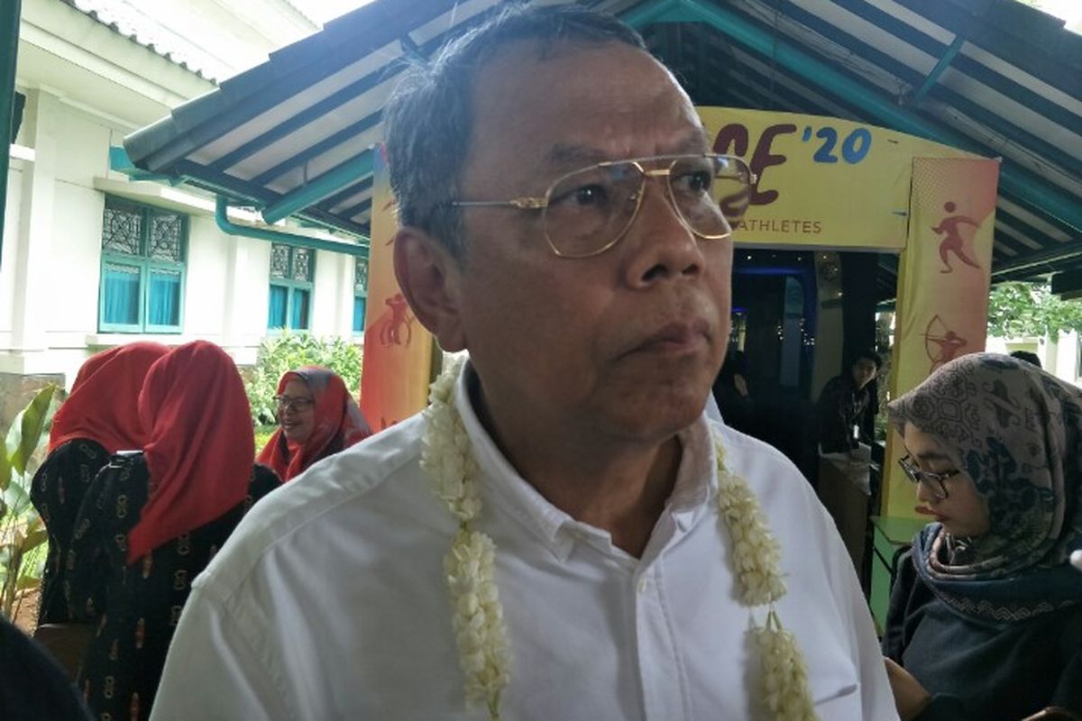 Wakil Wali Kota Tangerang Selatan Benyamin Davnie mememastikan nasib para pegawai honorer di Tangerang Selatan tetap aman meski telah adanya penetapan penghapusan oleh Pemerintah dan DPR, Senin (20/1/2020).