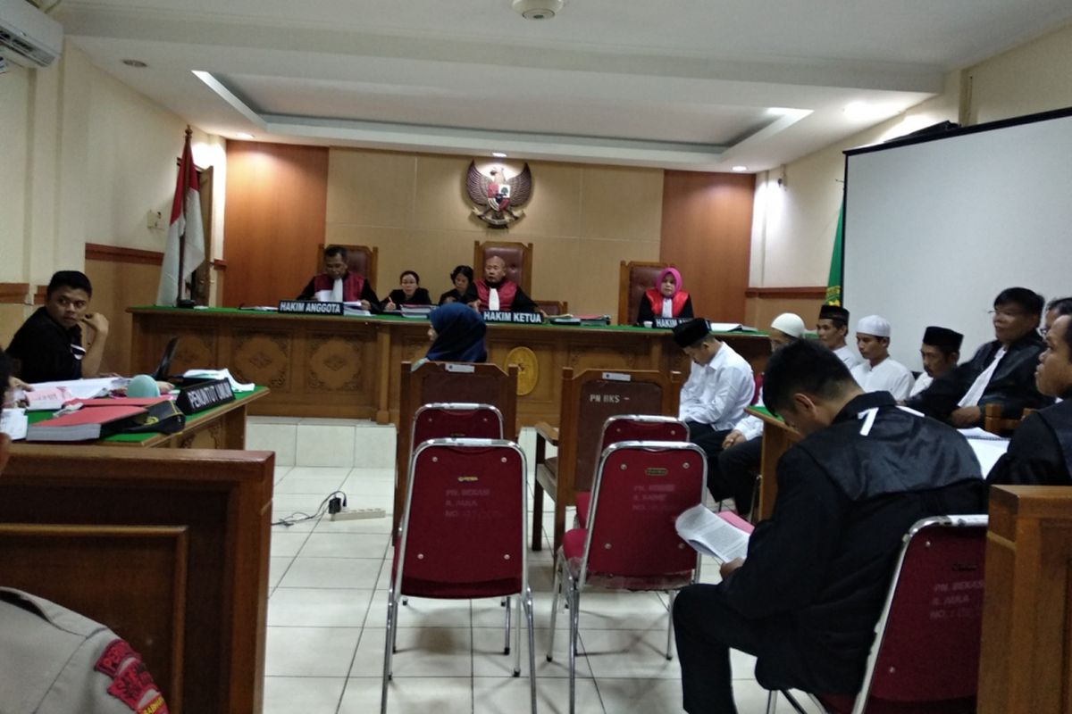 Suasana sidang kematian Zoya, Selasa (13/2/2018). Sidang kali ini mendengarkan kesaksian saksi fakta dokter forensik Rumah Sakit Polri