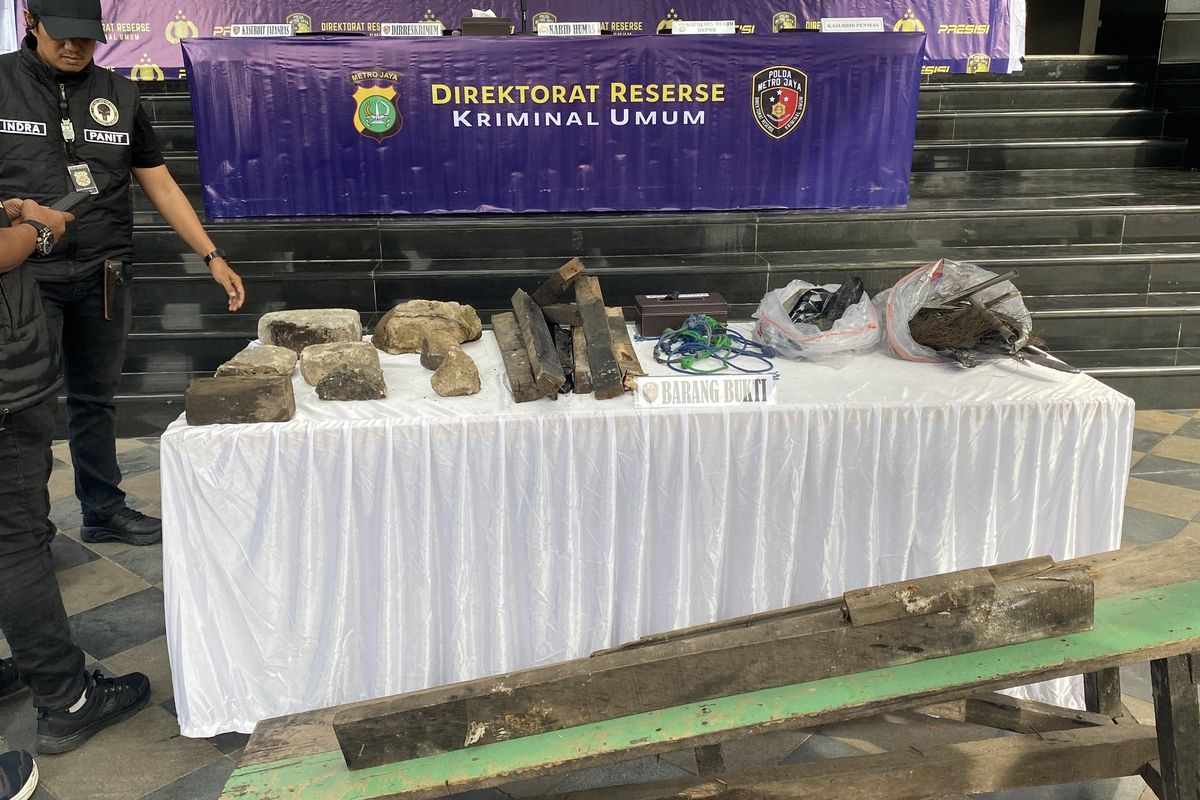 35 Korek Api Hingga 2 Gergaji, Barang Bukti Kasus Karhutla dari 72 Tersangka