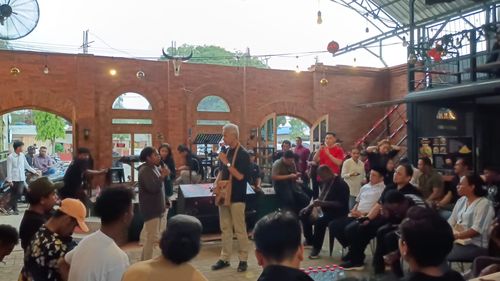 Terima Aspirasi Anak Muda Merauke, Ganjar Janji Perbanyak "Creative Hub" untuk Mudahkan Cari Kerja