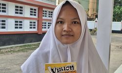 Kisah Arista, 5 Tahun Putus Sekolah dan Kini Bangkit Mengejar Mimpi di Sekolah Rakyat