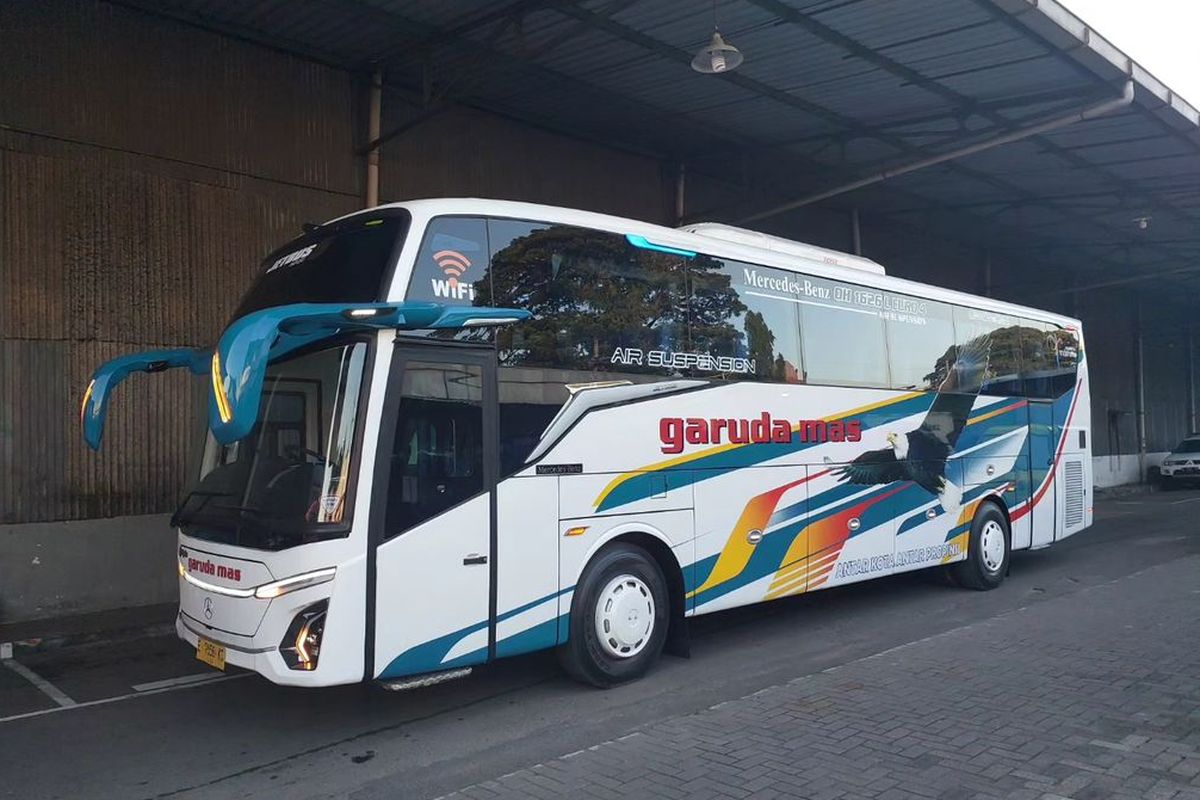 Bus baru PO Garuda Mas