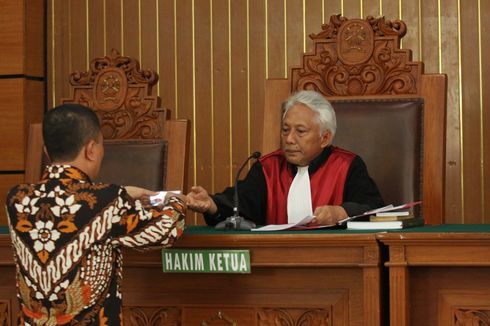 Ini Pertimbangan Hakim Cepi Batalkan Status Tersangka Setya Novanto