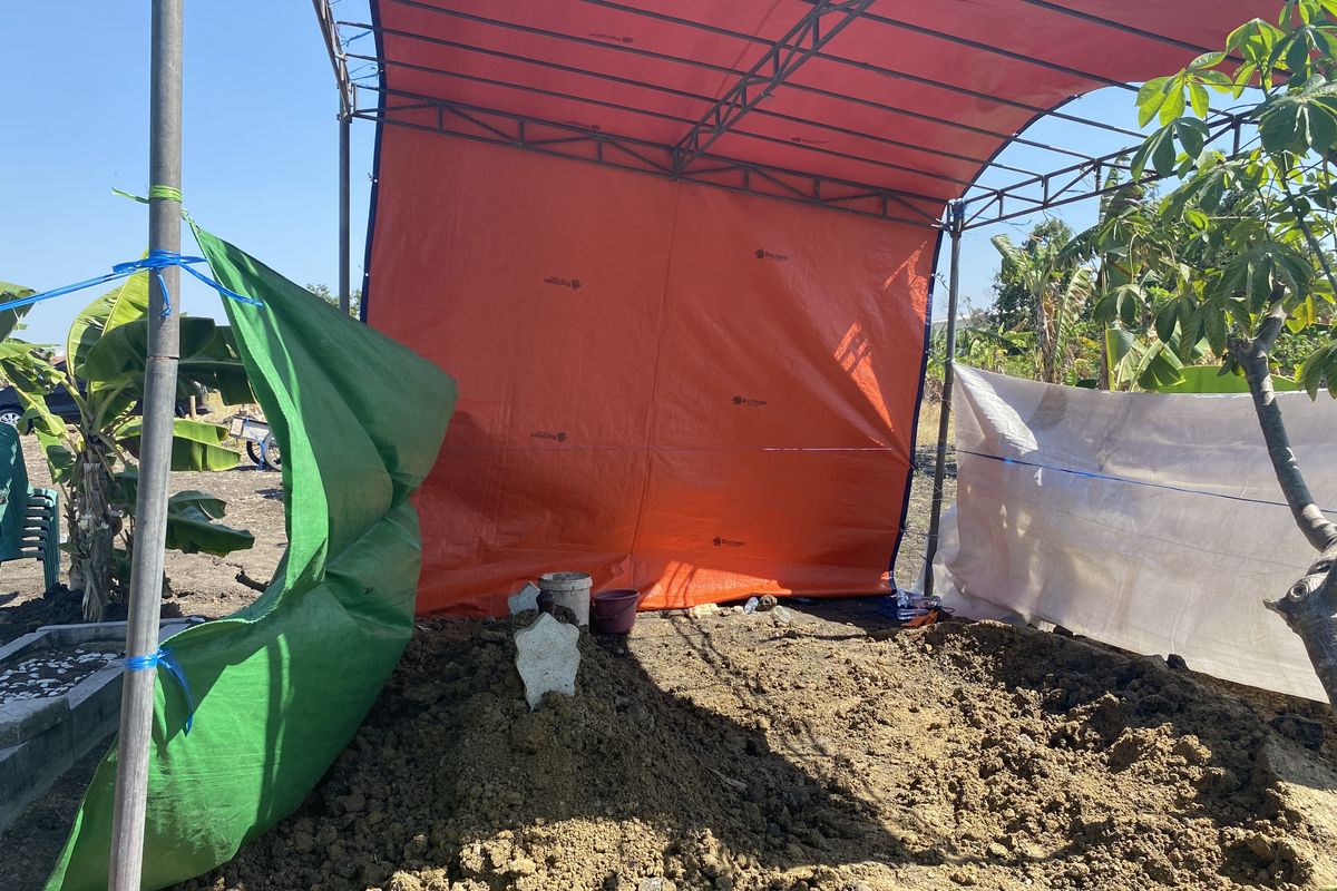 Makam kuli panggul korban penganiayaan di Surabaya