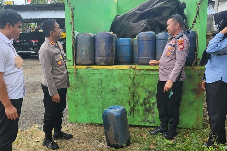 Polisi Parepare Aman 3,3 Ton Solar Subsidi