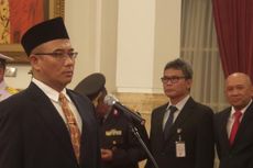 Presiden Jokowi Lantik Komisioner KPU Pengganti Husni Kamil Manik 
