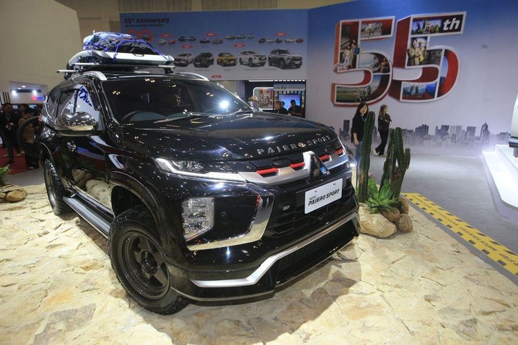 Modifikasi Pajero Sport di GJAW 2025.