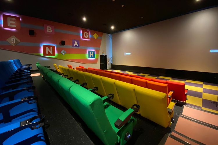 Desain interior bioskop anak atau Cinekids di Local Cinema, Lotte Mart Fatmawati, Jakarta Selatan. 