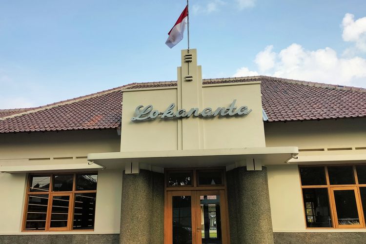 Potret revitalisasi studio rekaman pertama kali di Indonesia, Lokananta, Kota Solo, Jawa Tengah (Jateng) rampung digarap, pada Jumat (2/6/2023).