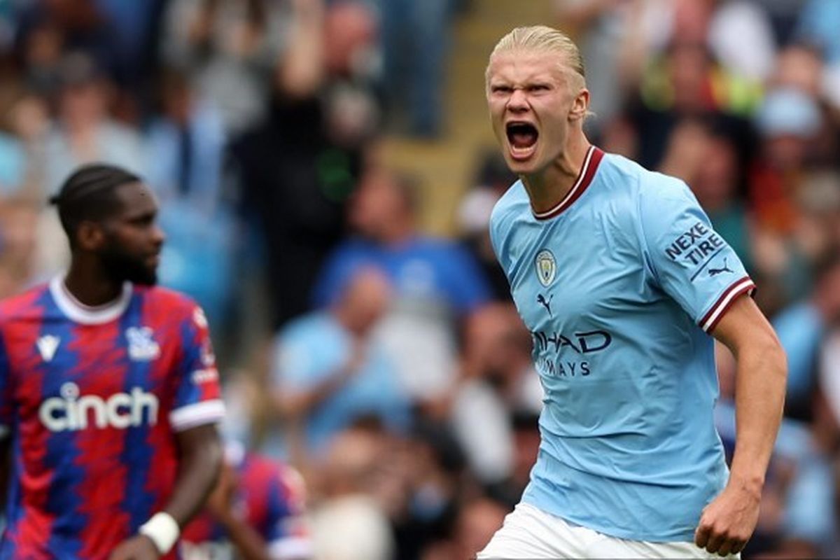 Ekspresi Erling Haaland seusai mencetak gol pada laga pekan keempat Liga Inggris 2022-2023 yang mempertemukan Man City vs Crystal Palace di Stadion Etihad, Sabtu (27/8/2022) malam WIB. Hasil Man City vs Crystal Palace adalah 3-2 untuk kemenangan tuan rumah.