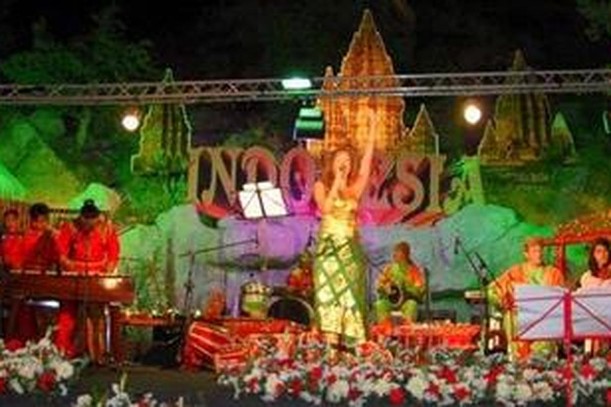 Partisipasi Indonesia di Festival Musim Panas Lebanon, 27-31 Juli 2011.