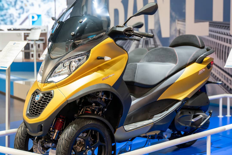 Piaggio Mp3 500 Hpe Sport Advanced Meluncur Harga Rp 360 Juta