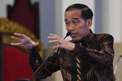 Saat Jokowi Hampir Lupa Sapa Ma'ruf Amin...