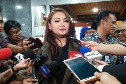 Profil Hillary Brigitta Lasut, Anggota Termuda DPR yang Minta Ajudan dari TNI