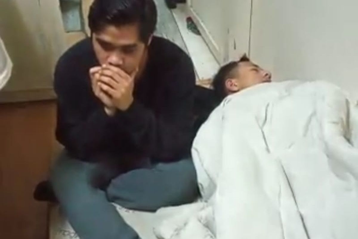 Kondisi Pekerja Migran Indonesia (PMI) asal Bali di Turki. Para PMI ini mesti tinggal berdesak-desakan di losmen yang jauh dari kata layak.