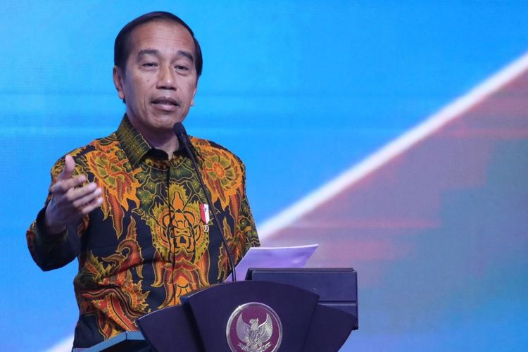 Presiden Republik Indonesia Joko Widodo (Jokowi) saat memberikan arahan terkait peresmian layanan digital perizinan event terintegrasi di Jakarta, Senin (24/6/2024). 