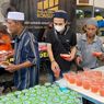 Masjid Pemuda Konsulat Surabaya Juga Sediakan Menu Berbuka untuk Non-Muslim