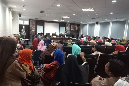 SK Pengangkatan PPPK Tak Kunjung Dikeluarkan Pemprov Sumbar, 153 Guru Mengadu ke DPRD