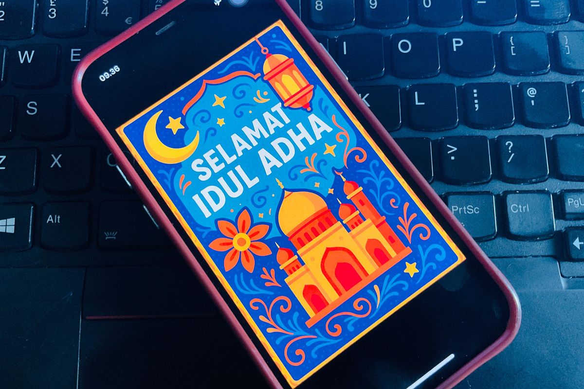 Cara membuat poster Idul Adha 2025 via ChatGPT.