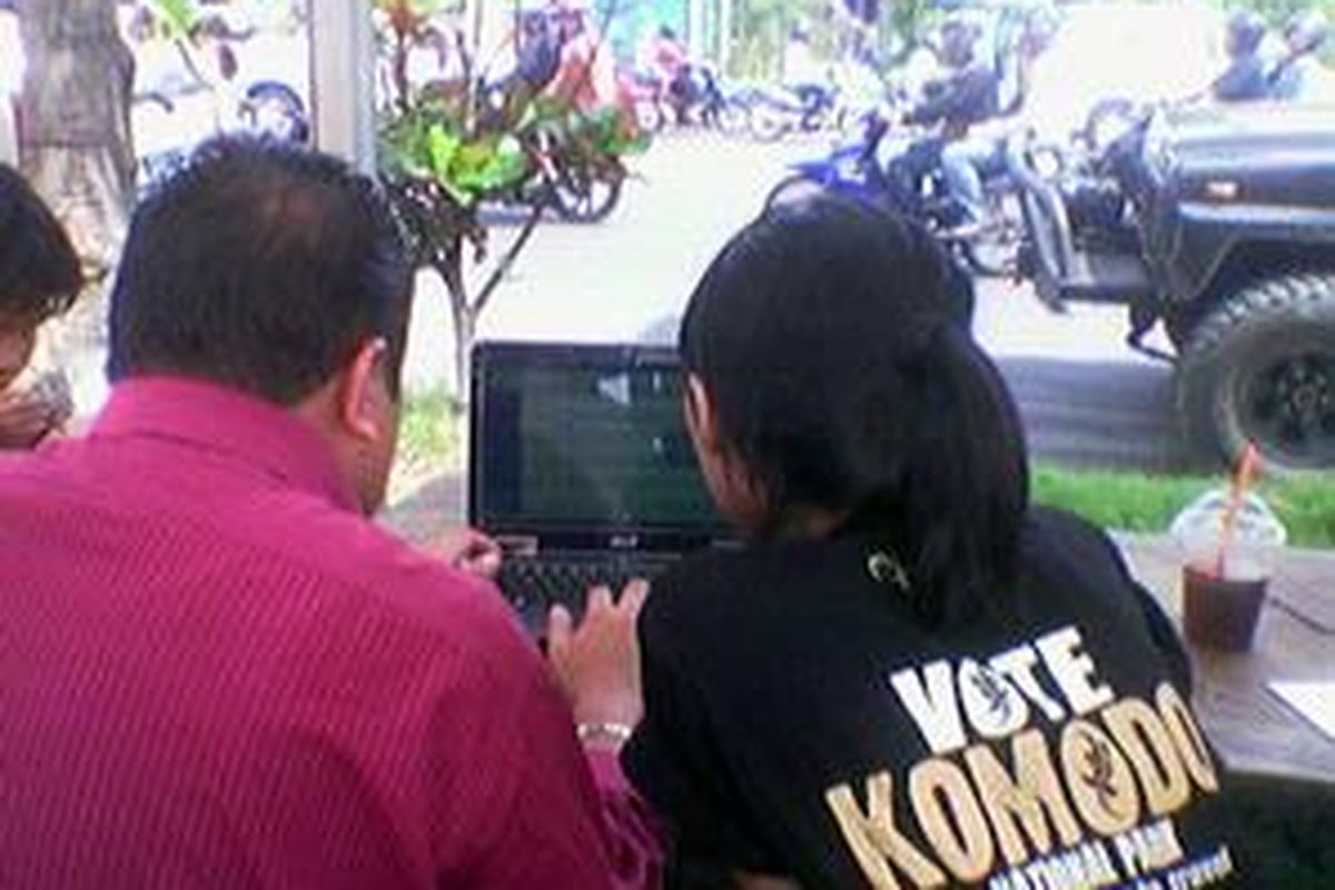 Vote Komodo di Denpasar.
