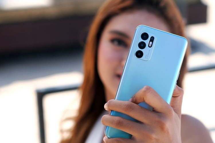 Oppo Reno6