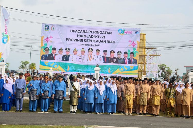 Peringatan hari jadi ke-21 provinsi Kepulauan Riau (Kepri) tahun 2023 di gedung daerah, Minggu (24/9/2023).