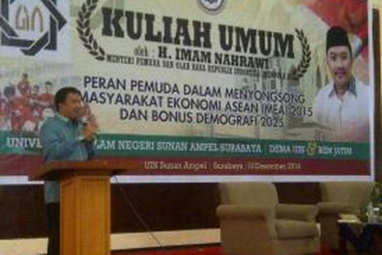 Menpora Imam Nahrawi memberi kuliah umum di UIN Sunan Ampel Surabaya.