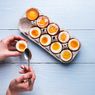 4 Cara Kupas Telur Rebus agar Tidak Hancur, Siapkan Air Dingin