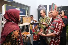 Agar Berkembang, Teten Masduki Tekankan Pelaku Usaha Mikro Ubah Pola Pikir