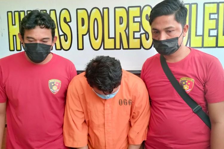 Pelaku penjambretan KESD (30) warga Desa Temukus, Kecamatan Banjar, Kabupaten Buleleng, Provinsi Bali, ditangkap polisi.