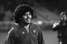 Jenazah PB XIII Dikawal Prajurit Keraton Solo, Udik-udik Disebar Sepanjang Rute