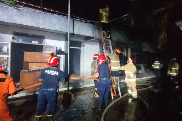 Kebakaran Melanda MTsN 1 Kota Kediri, Ruang Kepala Madrasah dan TU Hangus