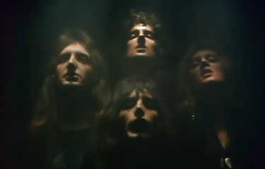 Queen dalam video klip lagu Bohemian Rhapsody