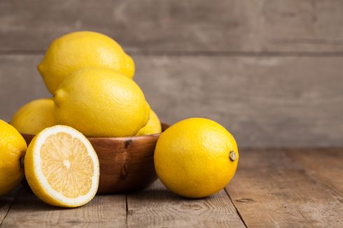 Simak, 8 Manfaat Lemon untuk Membersihkan Dapur