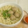 Resep Mie Kuah Bakso Rice Cooker, Pakai Bumbu Dasar Putih