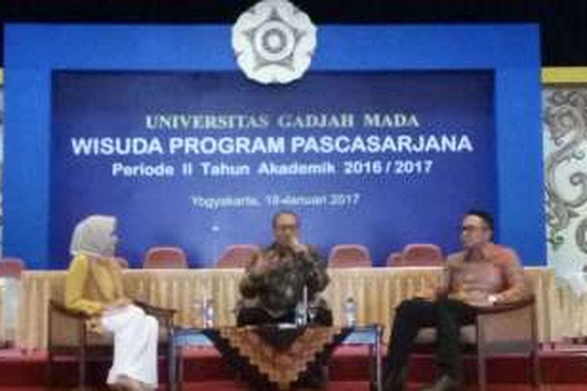 Direktur Utama Badan Penyelenggara Jaminan Sosial (BPJS) Ketenagakerjaan Agus Susanto, saat memberikan pembekalan calon wisudawan program Pascasarjana UGM, Yogyakarta, Rabu (18/1/2017).