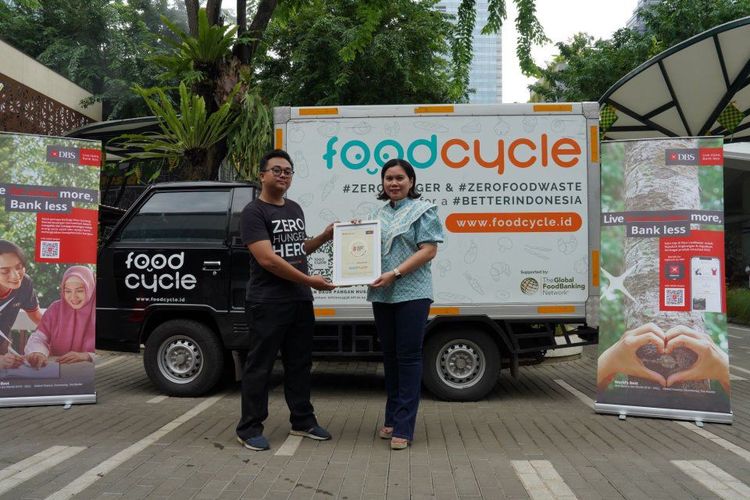 Bank DBS meluncurkan kampanye ‘Food Rescue  dengan judul Kurangi Sampah Makanan, Bank DBS Luncurkan Kampanye Food Warrior untuk kurangi sampah makanan dan dorong ketahanan pangan berkelanjutan. 