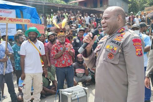 Kapolda Papua Temui Massa Pendukung Erdi Dabi-Jhon Wilil di Elelim, Ini Hasilnya