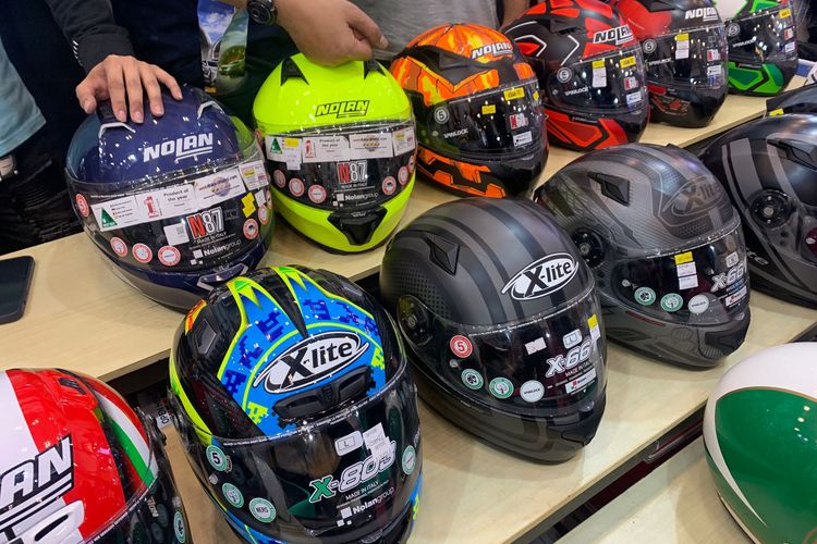 Sederet helm dengan harga termurah di GIIAS 2023