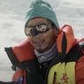 Pria Asal China Jadi Orang Buta Pertama di Asia yang Berhasil Mendaki Gunung Everest