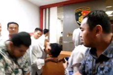 Dimediasi di Polda Riau, Rektor Unri Berdamai dengan Mahasiswa yang Dilaporkan