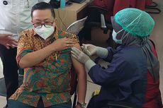 Pengurus RW di Cibodas Antusias Disuntik Vaksin Booster: Untuk Beri Contoh ke Warga